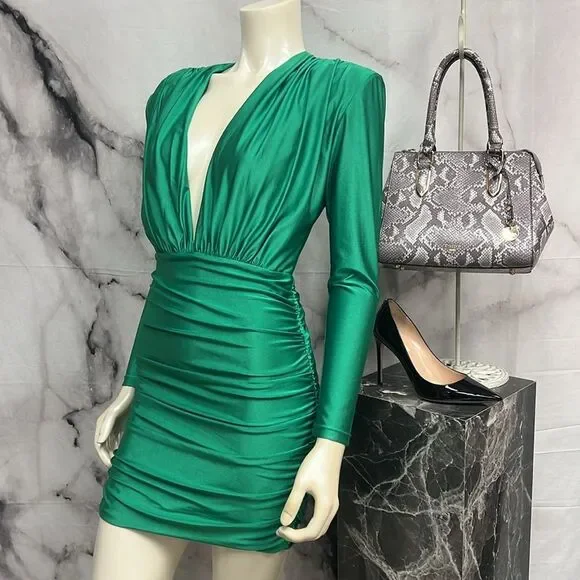 Runaway Kelly Green, long sleeve dress - Picture 8 of 10